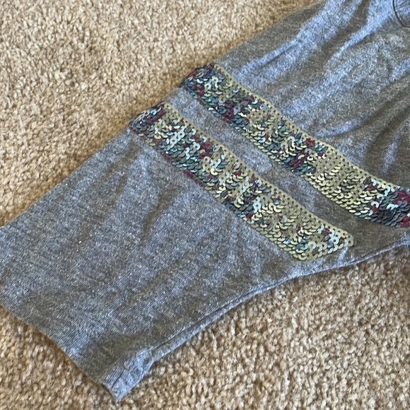 Victoria’s Secret PINK Gray 3/4 Sleeve Top Size XS - Picture 7 of 7